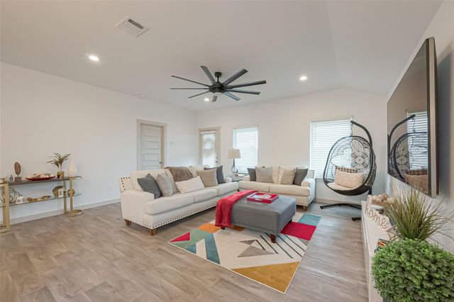 17 Desert Spring Lane, Manvel, TX 77578