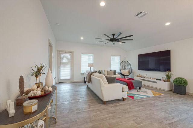 17 Desert Spring Lane, Manvel, TX 77578