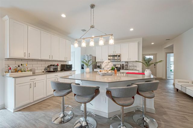 17 Desert Spring Lane, Manvel, TX 77578