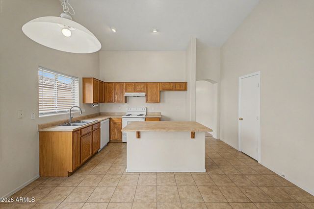 10642 W WINDSOR Avenue W, Avondale, AZ 85392