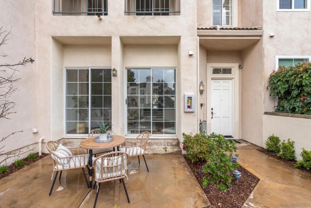 5123 Renaissance Ave C, San Diego, CA 92122