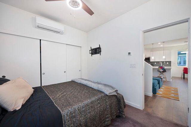 216 Box Ln, Sacramento, CA 95818