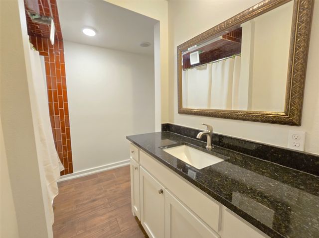 2126 Ramsey Avenue, Dallas, TX 75216