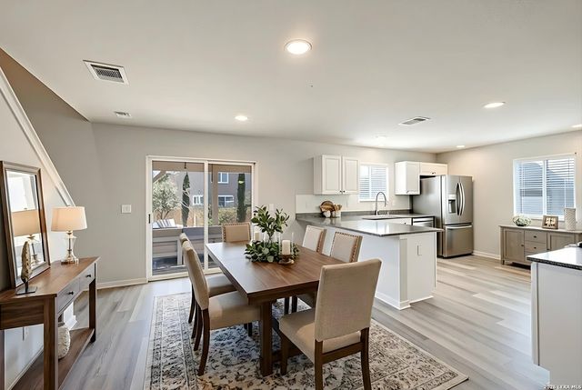 10526 Legacy Cove, San Antonio, TX 78240