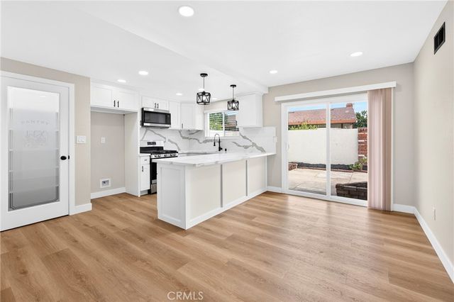 13822 Olive Street, Westminster, CA 92683