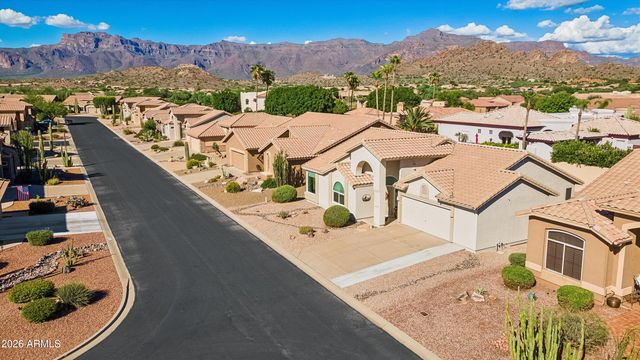 6225 S SANDTRAP Drive, Gold Canyon, AZ 85118