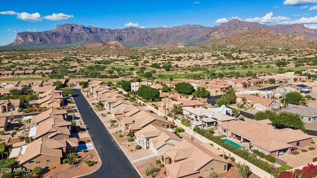 6225 S SANDTRAP Drive, Gold Canyon, AZ 85118