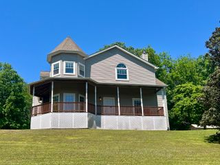 8011 Tn- 58, Harrison, TN 37341