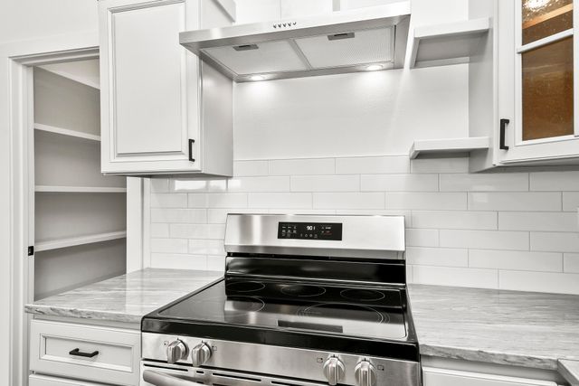 6074 N State Hwy 125, Rogersville, MO 65742
