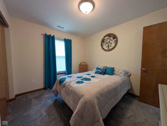 230 Blue Ribbon Court, Rushville, IN 46173