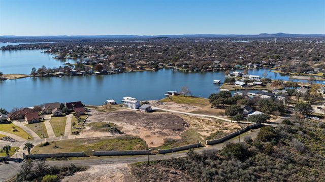 1532 Hill Top DR, Granite Shoals, TX 78654