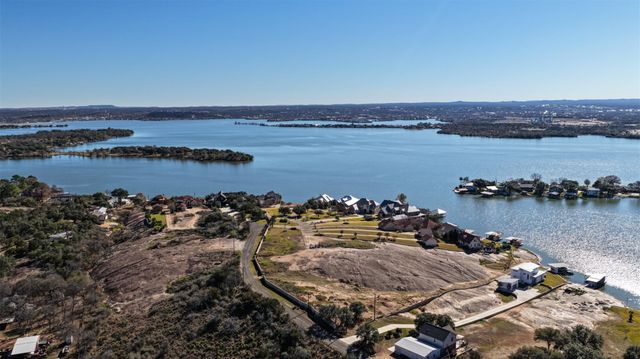 1532 Hill Top DR, Granite Shoals, TX 78654
