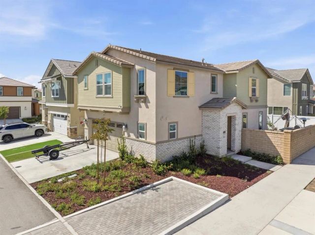 30201 Sunset Pier Drive, Menifee, CA 92584
