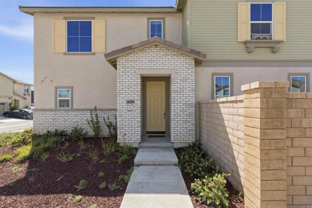 30201 Sunset Pier Drive, Menifee, CA 92584