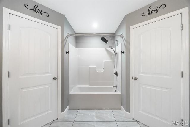 407 Sammy Lane, Caseyville, IL 62232