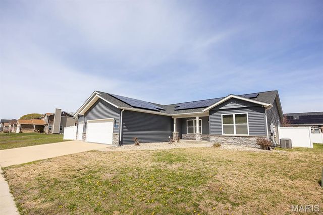 407 Sammy Lane, Caseyville, IL 62232