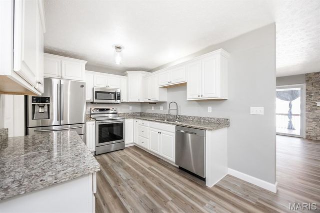 407 Sammy Lane, Caseyville, IL 62232