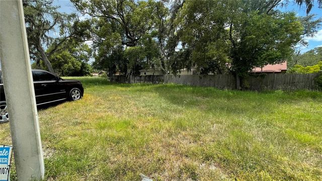 7016 N 40TH STREET, Tampa, FL 33604