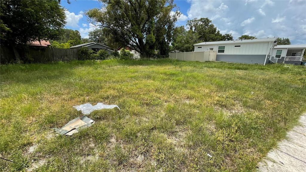 7016 N 40TH STREET, Tampa, FL 33604