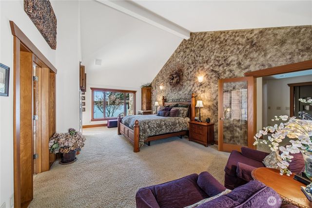 21102 Snag Island Drive E, Lake Tapps, WA 98391