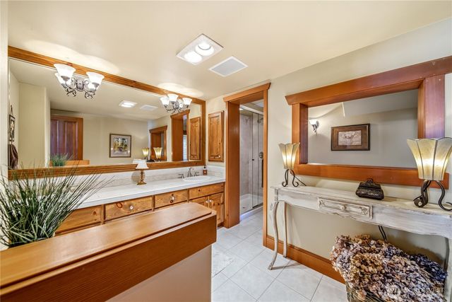 21102 Snag Island Drive E, Lake Tapps, WA 98391