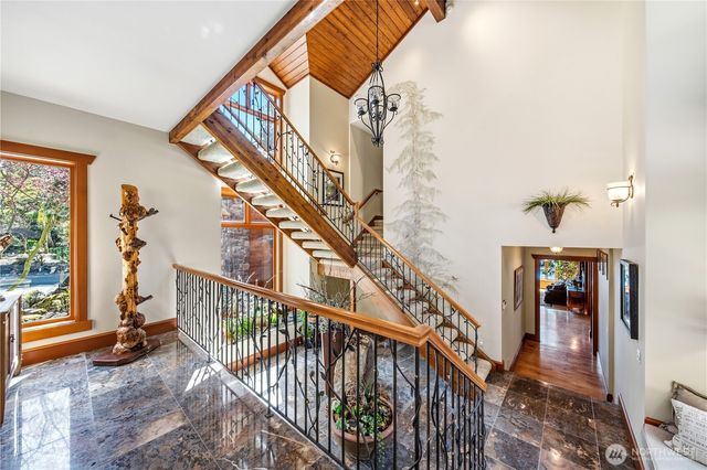 21102 Snag Island Drive E, Lake Tapps, WA 98391