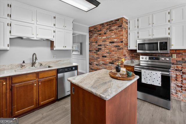 9 Country Squire Drive, Statesboro, GA 30458