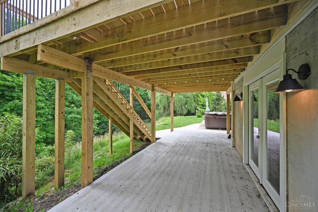 3130 Wolf Run Court, Anderson Twp, OH 45244