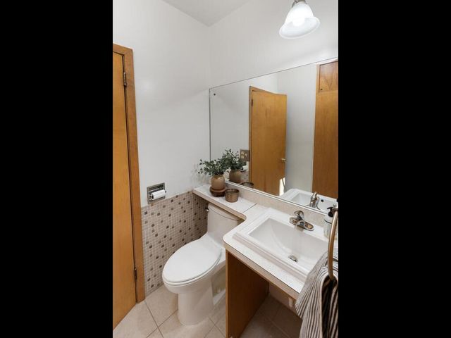 716 10th Avenue S, Saint Cloud, MN 56301