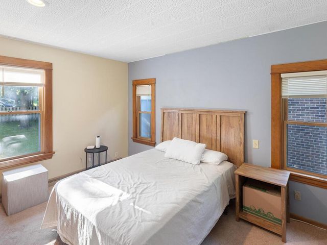 716 10th Avenue S, Saint Cloud, MN 56301