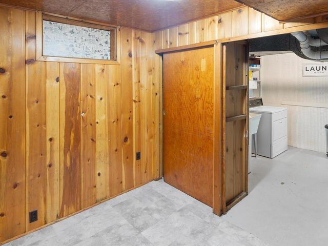 716 10th Avenue S, Saint Cloud, MN 56301