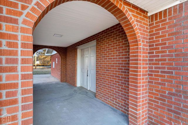 1023 County Road 204, Jonesboro, AR 72404