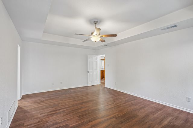 5629 Puerto Vallarta Drive, North Richland Hills, TX 76180