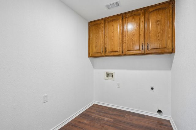 5629 Puerto Vallarta Drive, North Richland Hills, TX 76180