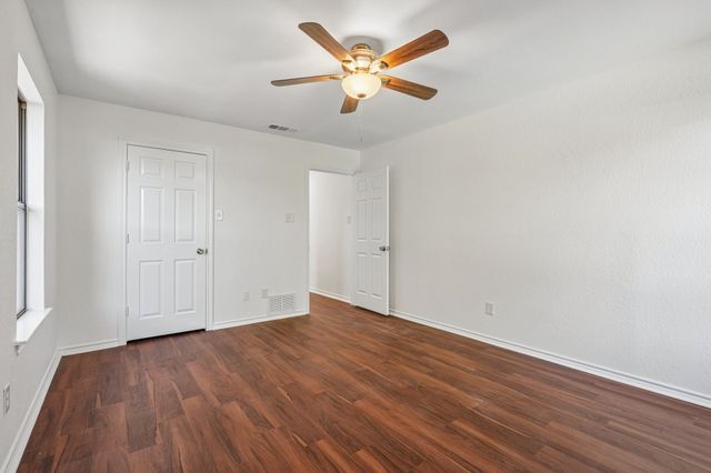 5629 Puerto Vallarta Drive, North Richland Hills, TX 76180