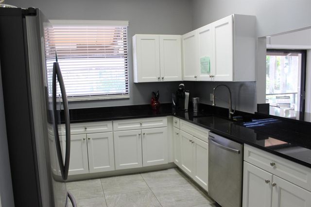 3345 Lucerne Park Drive, Greenacres, FL 33467