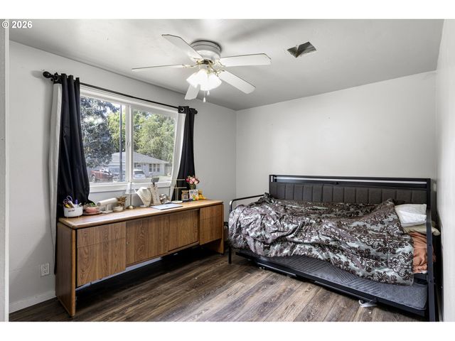 4577 LIBERTY St, Eugene, OR 97402