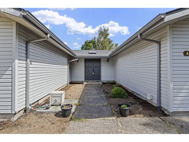 4577 LIBERTY St, Eugene, OR 97402