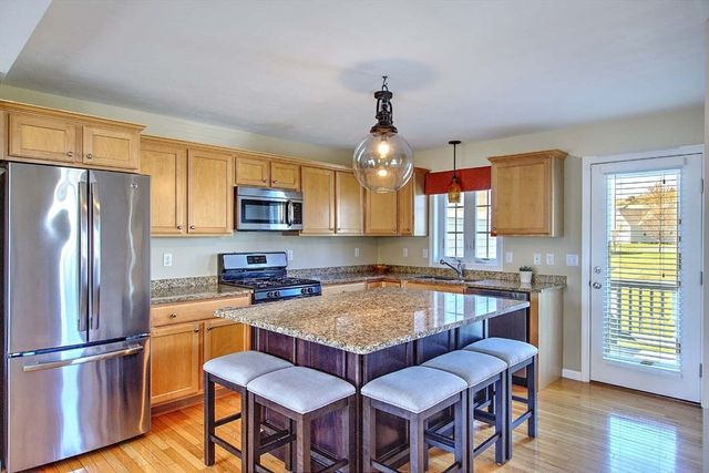 31 Streamview 31, Cumberland, RI 02864