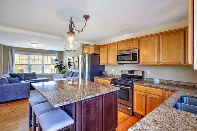31 Streamview 31, Cumberland, RI 02864