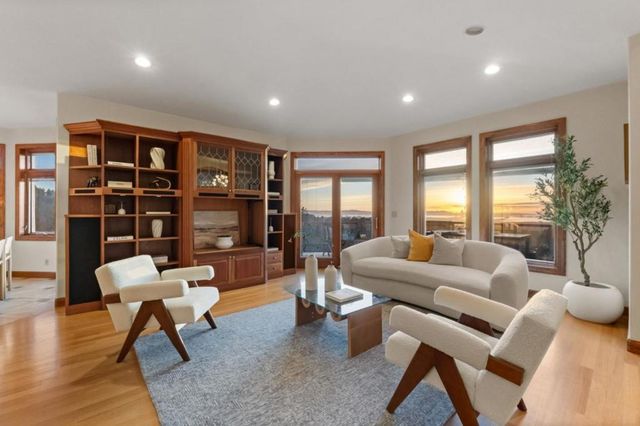 6357 Fairlane Drive, Oakland, CA 94611