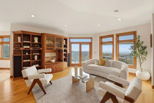 6357 Fairlane Drive, Oakland, CA 94611