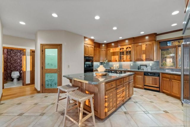 6357 Fairlane Drive, Oakland, CA 94611