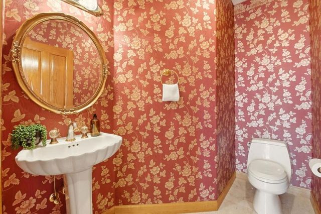 6357 Fairlane Drive, Oakland, CA 94611