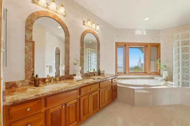 6357 Fairlane Drive, Oakland, CA 94611