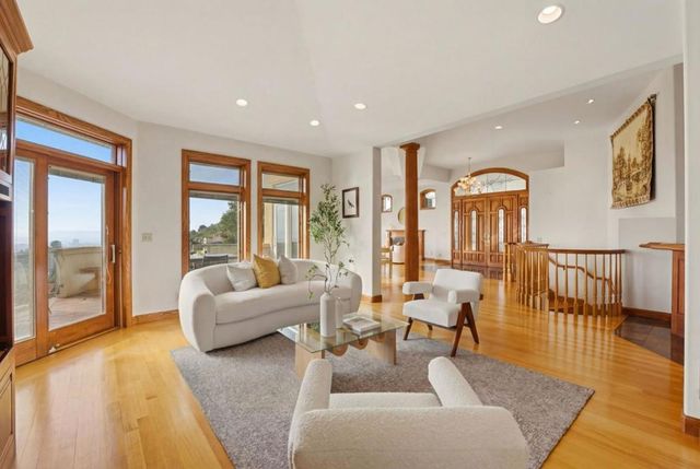 6357 Fairlane Drive, Oakland, CA 94611