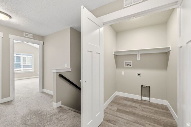9289 S CASTLEBURY CT, Sandy, UT 84094