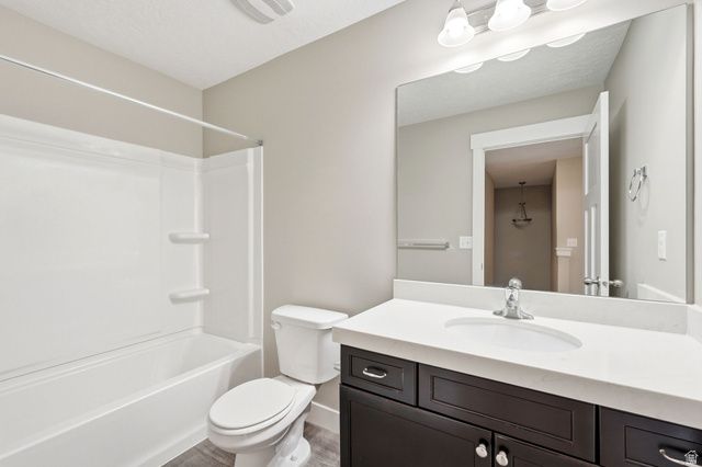 9289 S CASTLEBURY CT, Sandy, UT 84094