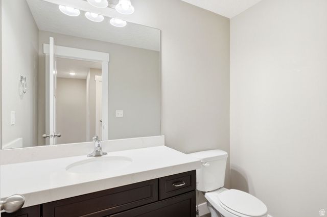 9289 S CASTLEBURY CT, Sandy, UT 84094