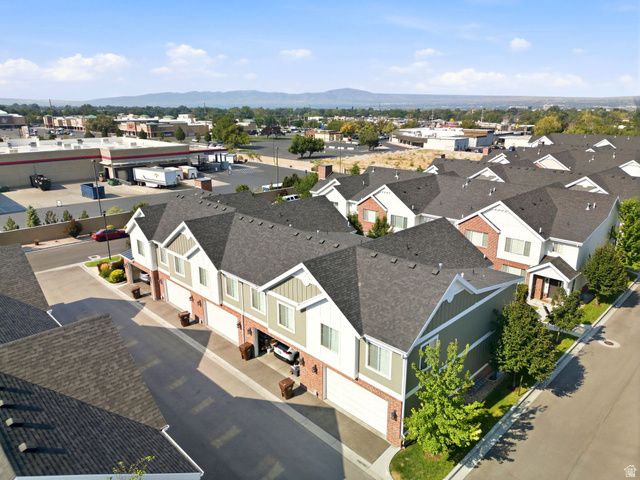 9289 S CASTLEBURY CT, Sandy, UT 84094